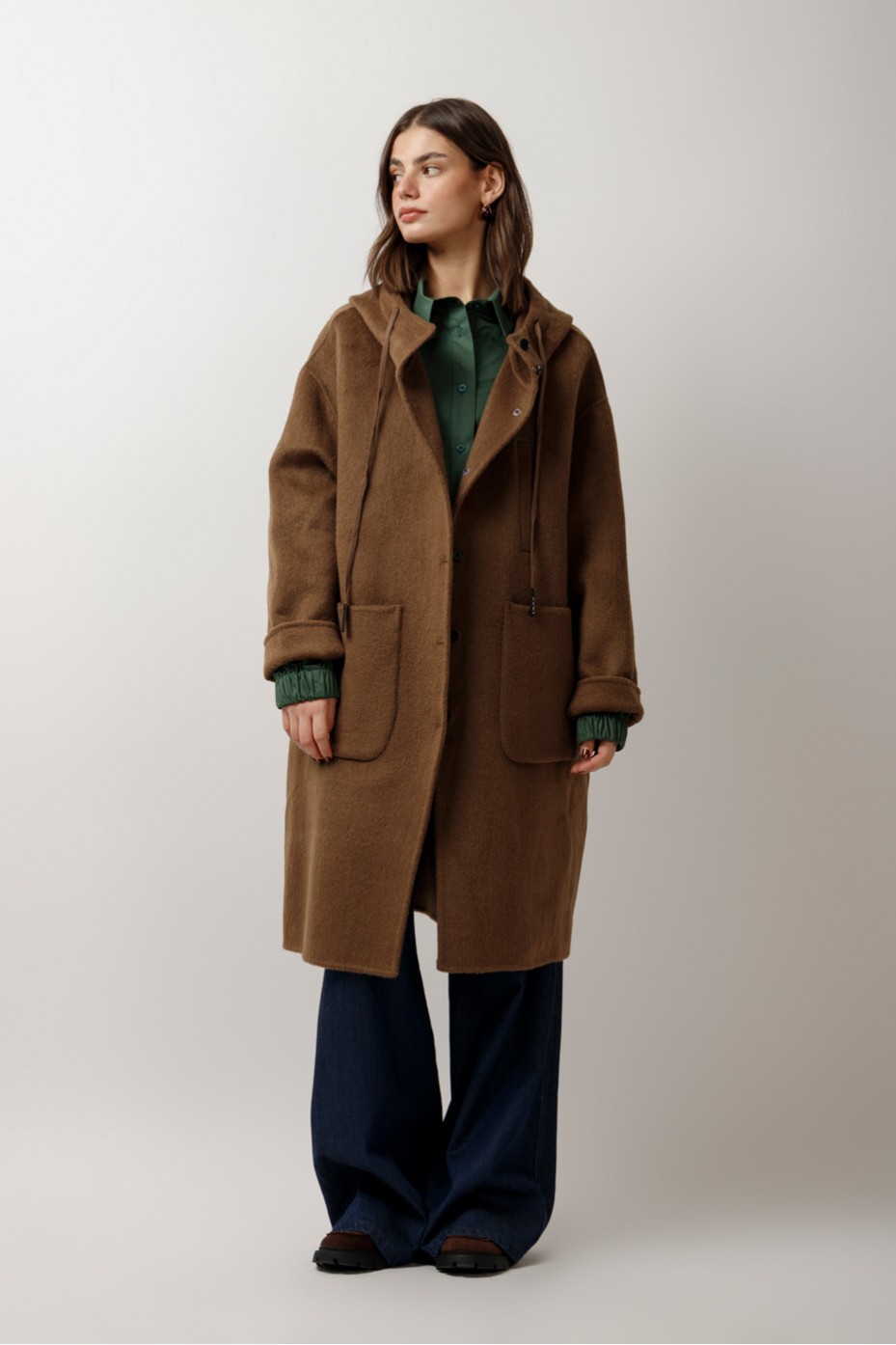 HOODED COAT WITH OVERSIZED POCKETS